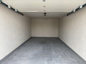 Typ: Sklad Ulica: Vajnorská Obec: Bratislava-Nové Mesto
Ponú