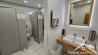 Realitná kancelária Pekné reality s.r.o. Vám ponúka na prená