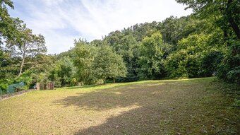 Predstavte si, že vlastníte viac ako 4 500 m² prírody len pá