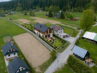 TUreality ponúka na predaj stavebný pozemok 1328m2 .Na tomto