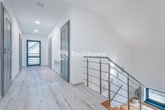 Ponúkame na predaj priestranný, 6-ročný rodinný dom (skolaud