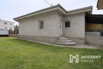 Typ: Rodinný dom Obec: Bánovce nad Bebravou
Moderný maklér p