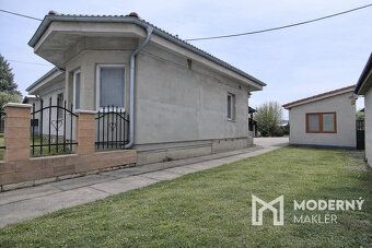 Typ: Rodinný dom Obec: Bánovce nad Bebravou
Moderný maklér p