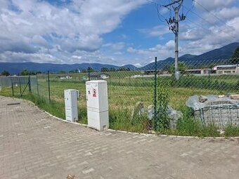 Ponúkam na predaj dva susediace stavebné pozemky v katastrál