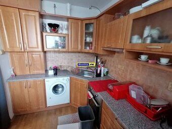 VMREALITY ponúka na predaj nadrozmerný 3-izbový tehlový byt 