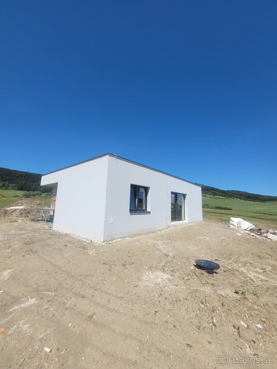 Hľadáte moderné, komfortné a bezstarostné bývanie v tichej l