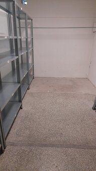Prenajmem murovaný sklad o rozlohe 10 m2. Sklad má bezpečnos