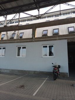 Ponúkame Vám na prenájom 1KK izbový byt Žilina, Bytčická. Pl