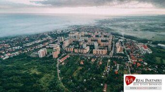 Ponúkame na predaj investične atraktívny pozemkový komplex v