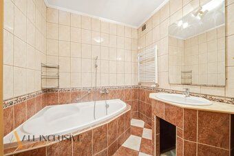 Realitná kancelária ALL INCLUSIVE REAL Vám ponúka na predaj 