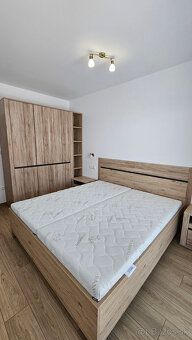 So súhlasom majiteľa ponúkam na prenájom zariadený 2i byt s 