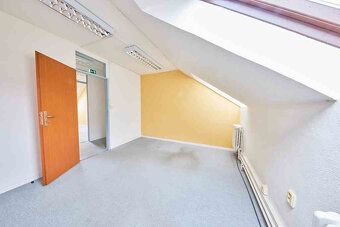 Na prenájom administratívne priestory 132 m2, celé samostatn