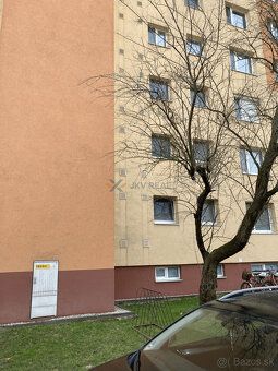 Typ: 3-izbový byt Obec: Šamorín
Ponúkam na predaj slnečný 3 