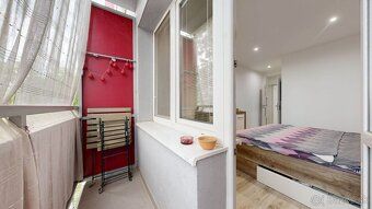 CASMAR RE offers for rent a fully renovated and furnished 2-room apartment on popular…