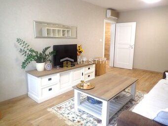 Rent out a studio apartment for one working person. The studio is furnished