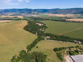 Type: Land for family houses Village: Žarnov We offer for sale developer land plots of area…