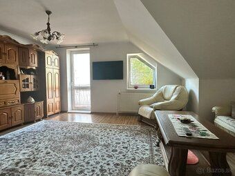 For rent family house with two apartments, large garden and garage in Nová Bystrica center