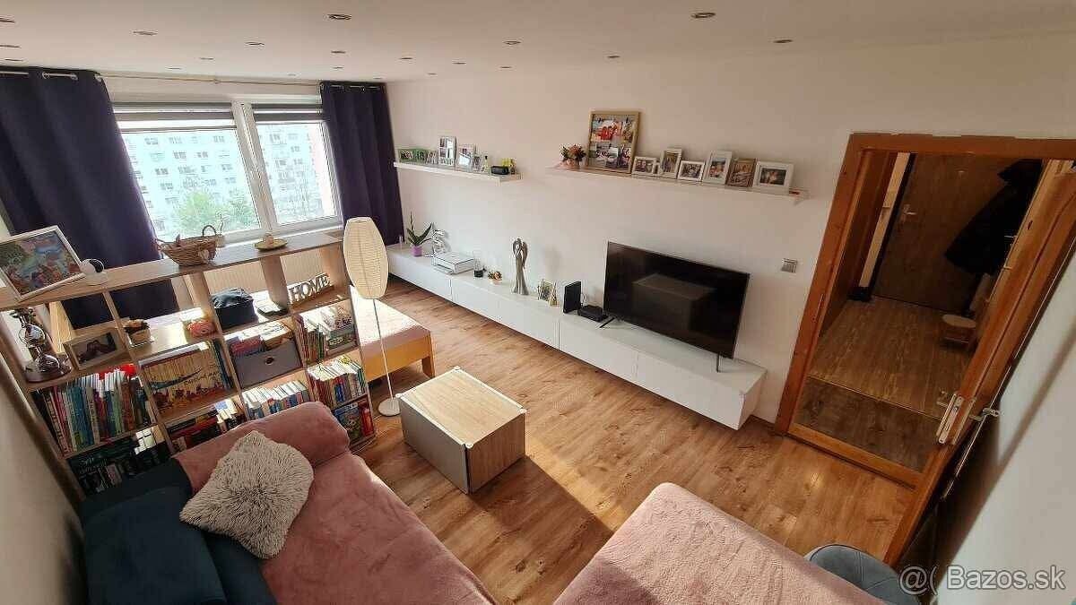 Predaj 2 izbový byt na Vlcincoch 7/7 poschodie 62m2 Čiastočn