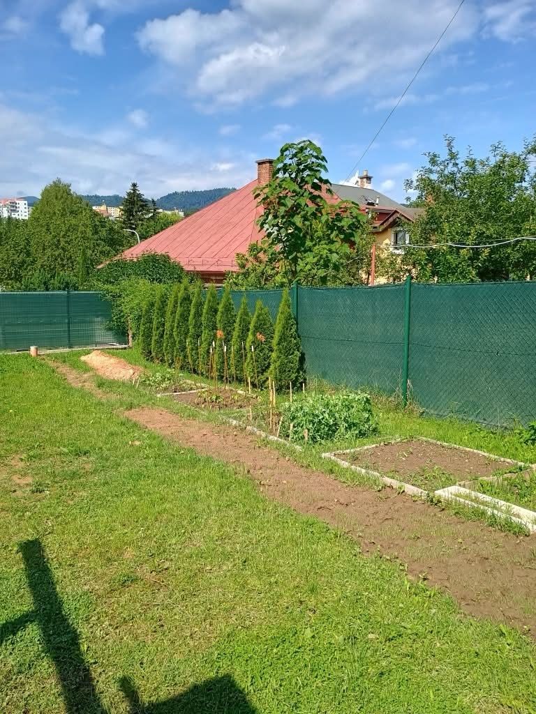 Predám stavebný pozemok vo veľmi dobrej lokalite Fončorda s 