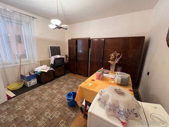 Sprostredkujeme predaj 5 izbového rodinného domu v obci Stre
