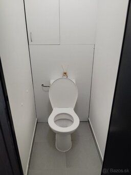 Ponúkam na prenájom 1 izbový byt 40m2 v Turzovke. Byt je sln
