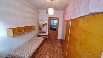 Ponúkame na prenájom svetlý, suchý a udržiavaný 3 izbový byt