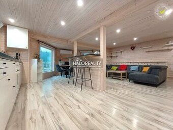 🏡 Priestranný moderný 5-izbový rodinný dom po kompletnej rek