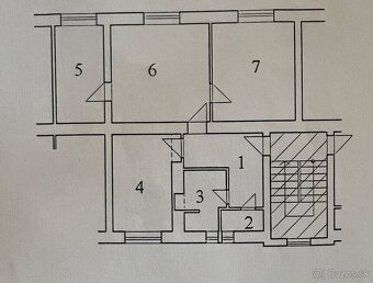 Ponúkame na predaj luxusný 3 izbový byt v centre mesta Novýc
