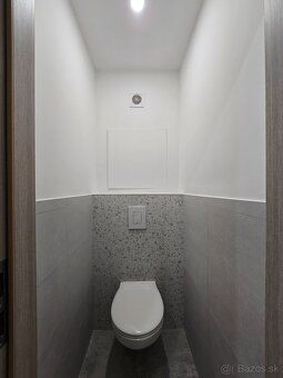 Dobrý deň, predávam svoj 1-izbový byt s balkónom a pivnicou 