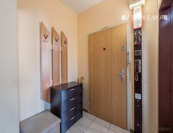 🏡 Štýlový 2-izbový byt po čiastočnej rekonštrukcii, Košice-Ť