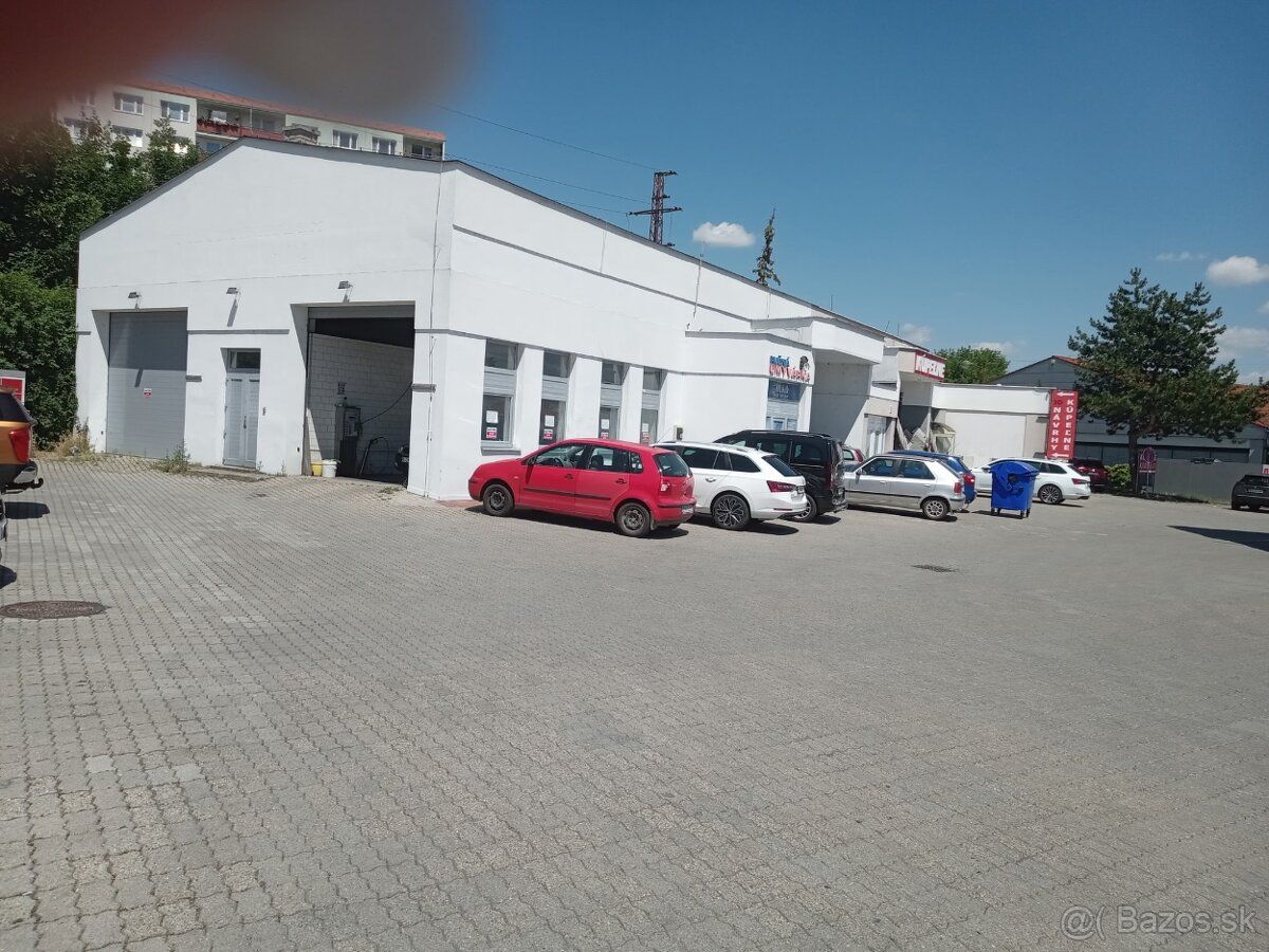 Na prenájom: Multifunkčný priestor (171 m²) s TOP polohou pr