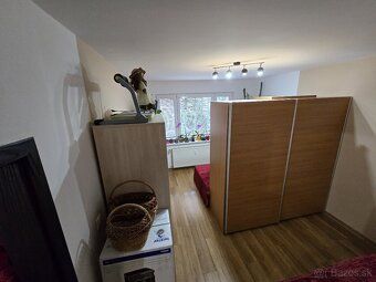 3 Izbovy byt Namestovo Slnecna 74m2
Energie Internet TV v ce