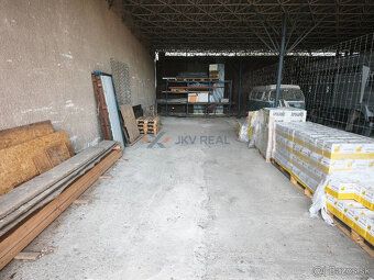 Ponúkam na prenájom uzavretý prístrešok nachádzajúci sa v st