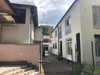 ID: 8111 Ponúkame na predaj rodinný dom, resp. polyfunkčný o