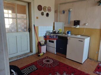 ID: 8272
Ponúkame Vám na predaj rodinný dom v obci Vojka, 7 