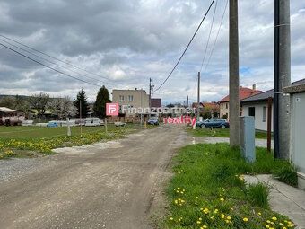 Typ: Poľnohospodárske a lesné pozemky Ulica: Petrovany Obec: