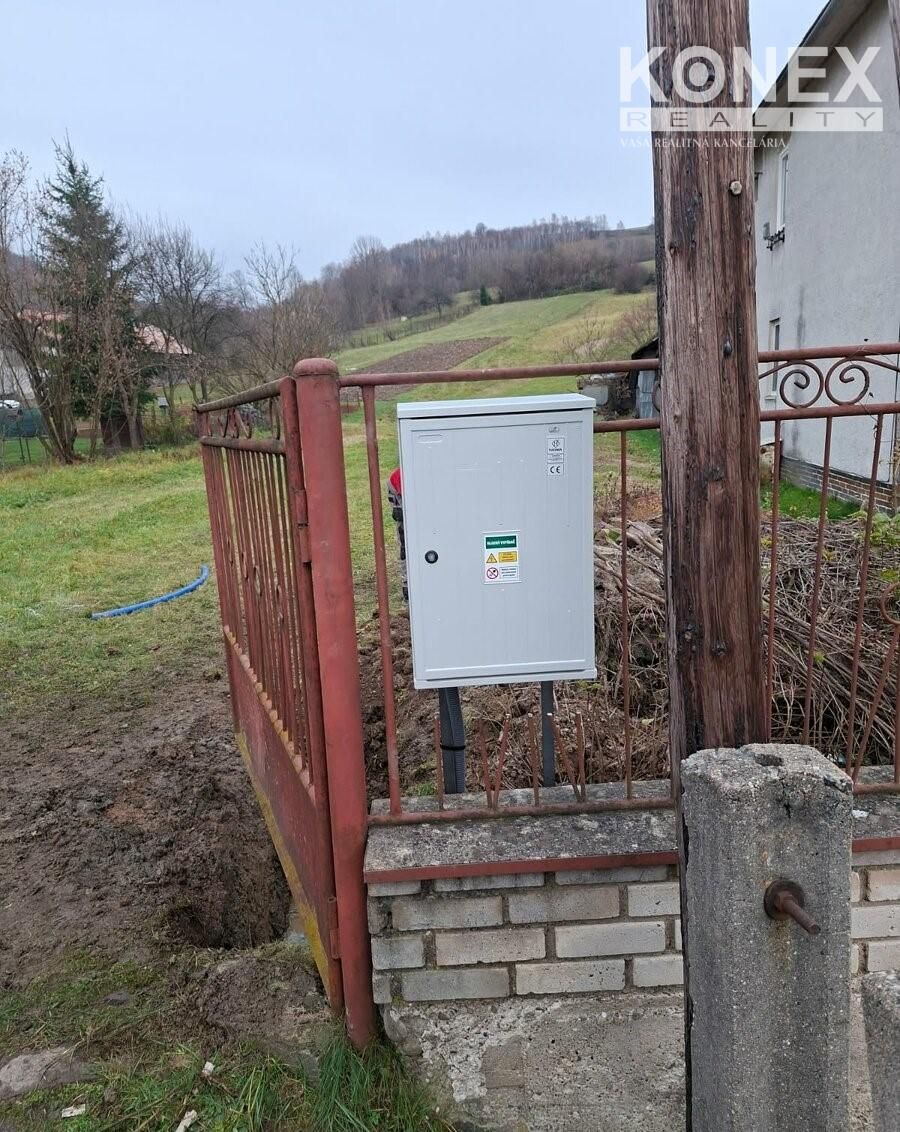 ID:4001
Ponúkame na predaj slnečný pozemok v intraviláne obc