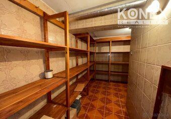ID:4269
Ponúkame Vám na predaj výnimočný rodinný dom v jedne