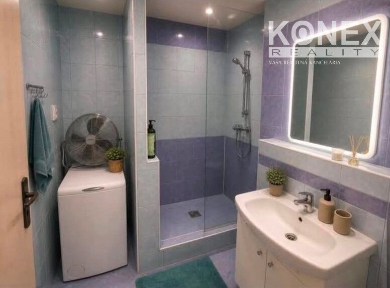 ID:4277
Ponúkame na predaj garsónku nachádzajúcu sa na vyhľa
