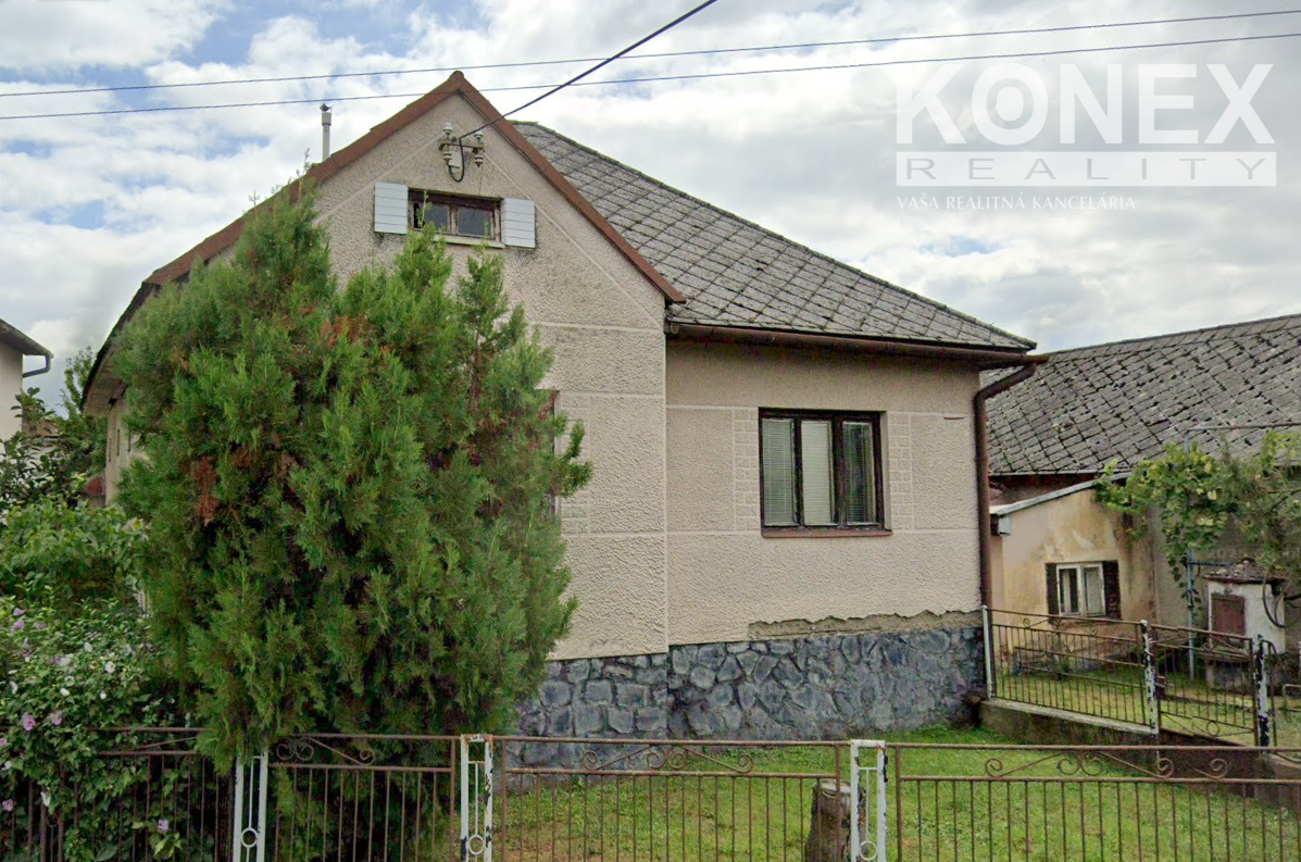 ID:4295
Ponúkame rodinný dom v obci Hencovce, ktorá sa nachá