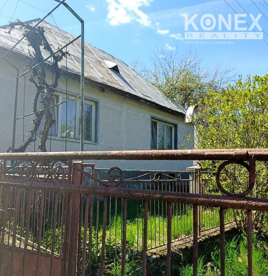 ID:4296
Ponúkame na predaj chalupu v obci Závada, 30 km od H