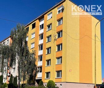 ID:4302
Ponúkame na predaj garsónku vo Veľkých Kapušanoch:
 