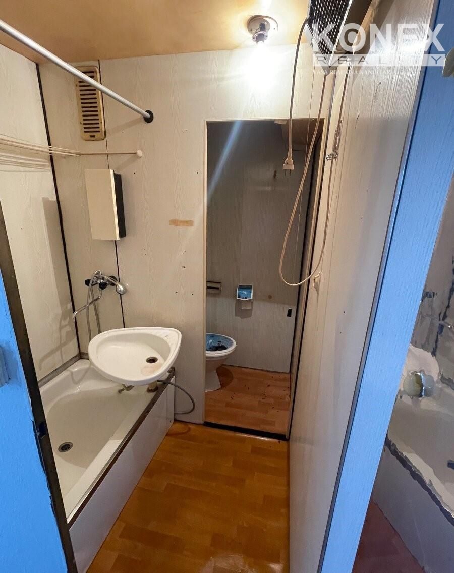 ID:4302
Ponúkame na predaj garsónku vo Veľkých Kapušanoch:
 