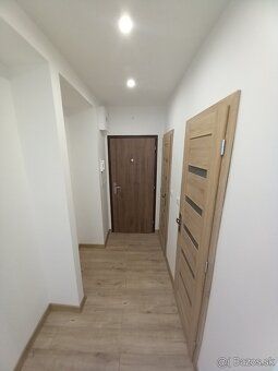 Dám do prenájmu 2 i. byt 50m2 s balkónom, ktorý 10/2025 preš