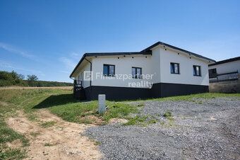 Typ: Rodinný dom Ulica: Petrovany Obec: Petrovany
(F658-12-A
