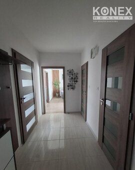 ID:4311
Ponúkame na predaj priestranný a kompletne zrekonštr