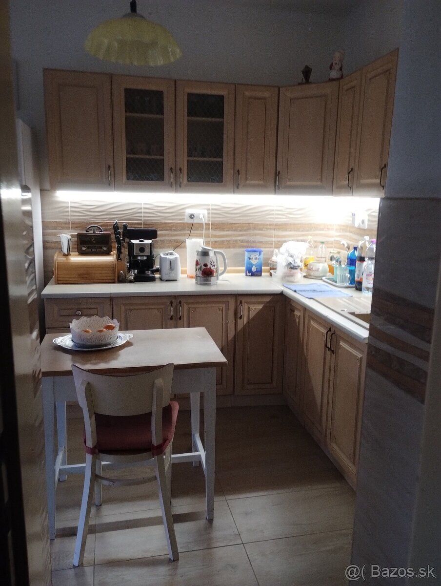 DIAMOND HOME s.r.o. ponúka Vám na predaj krásny 3 izbový rod