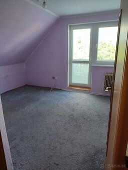 Ponúkame na predaj krásny 2-podlažný, 6-izbový rodinný dom v