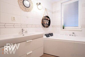 REWIN reality Vám ponúka na predaj krásny, zrekonštruovaný r