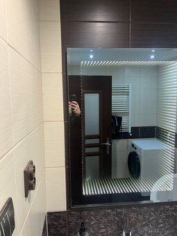 🏡 PRENÁJOM SAMOSTATNÉHO POSCHODIA RODINNÉHO DOMU – 120 m² – 
